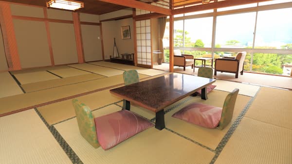 下呂温泉 望川館(ぼうせんかん)(岐阜県)東海の10人以上で泊まれる宿20選!温泉や3家族で泊まれるコテージ