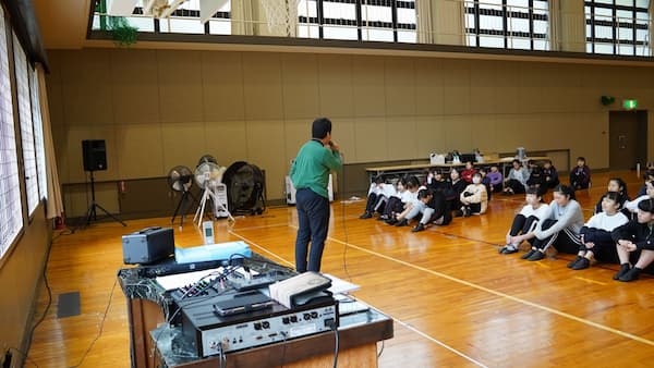 滋賀シアターアーツトレーニングセンター(滋賀県)関西の廃校を利用した施設10選!泊まれる学校でグランピング体験も