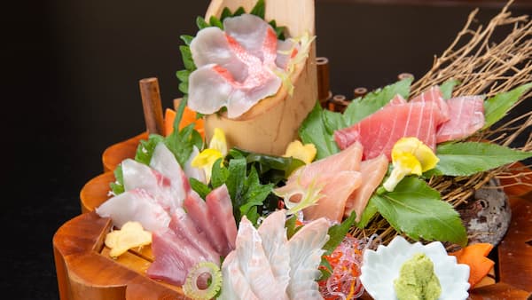 旅の宿 浜よし(御宿町)千葉の料理が豪華すぎる民宿13選!伊勢海老や舟盛りが出る温泉宿も