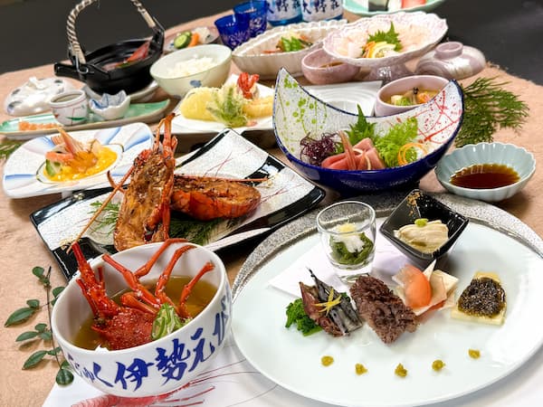 御宿温泉 伊勢えび・あわびが専門の宿 大野荘(御宿町)千葉の料理が豪華すぎる民宿13選!伊勢海老や舟盛りが出る温泉宿も
