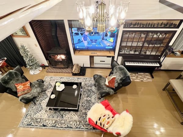 Villa005＃北軽井沢虹の街22／民泊（群馬県）関東の部屋にピアノがあるホテル10選!コテージや温泉宿も紹介
