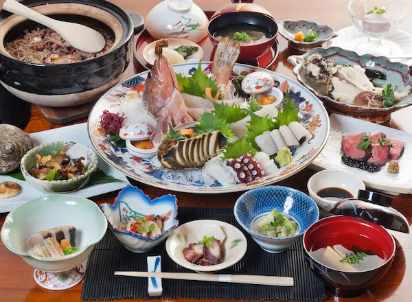 住之江旅館(尾道市)広島の料理がすごい民宿10選!食べきれないほどの料理が評判の旅館も