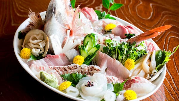 シーサイド桂ヶ浜荘(呉市)広島の料理がすごい民宿10選!食べきれないほどの料理が評判の旅館も