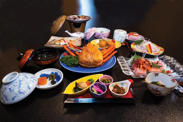 ホテルニュー桂 ＜佐渡島＞（両津）佐渡の食べきれない料理がすごい民宿17選!料理自慢の宿やおすすめ旅館