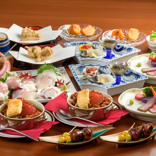 オーシャンフロント お宿 浜田館(茨城)関東の食べきれない料理がすごい民宿19選!ホテルや温泉旅館も紹介