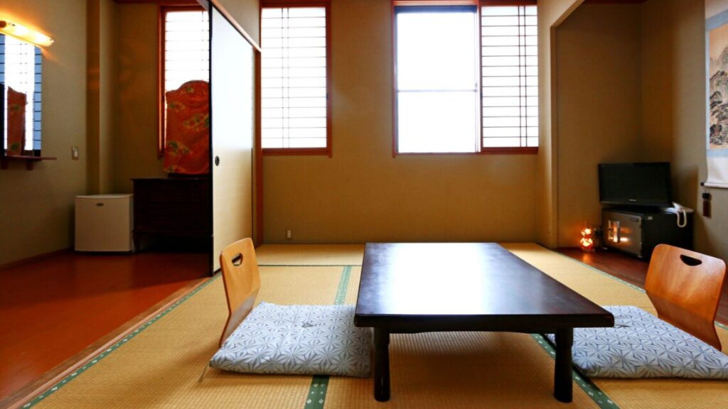 日本料理 旅館 いすゞ(鈴鹿市)鈴鹿サーキット周辺ホテルで子連れに優しい宿16選!和室もある安い宿