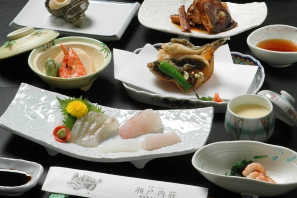 瀬戸内荘（今治市）愛媛県で料理がすごい民宿11選!鯛めしなど海鮮料理を味わえる旅館!